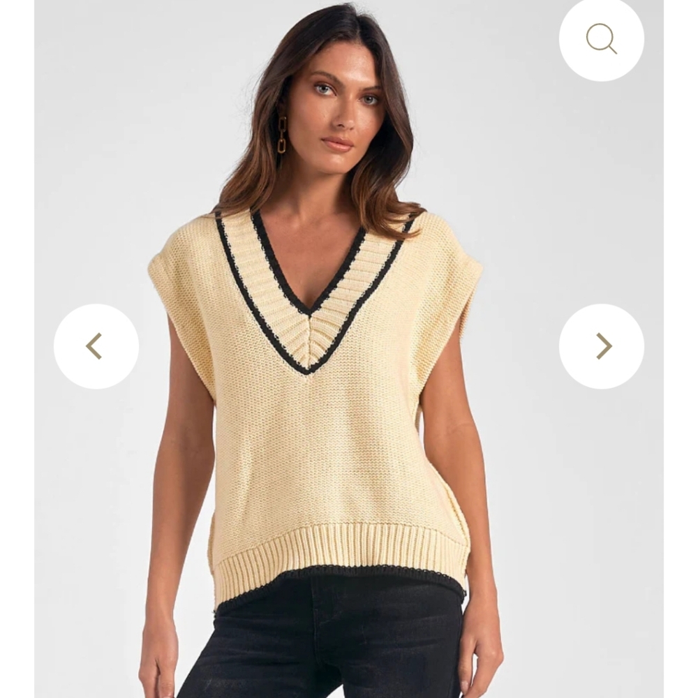 Chic Cream Knit V-Neck Sweater Vest